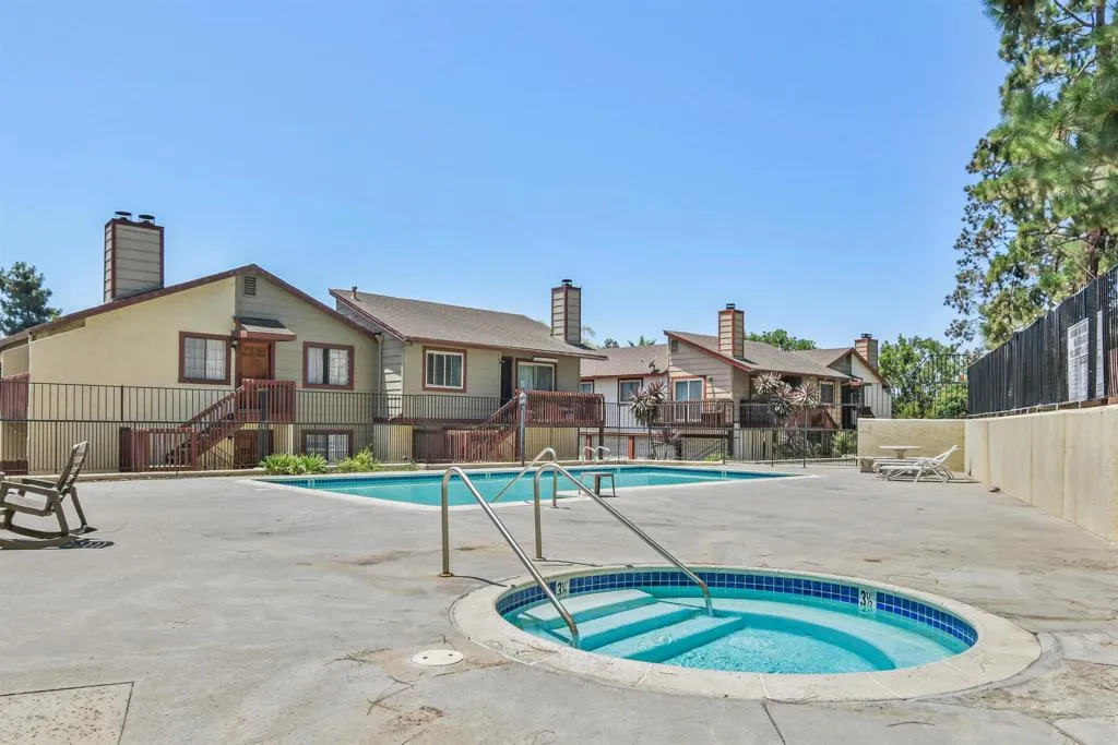 859 Tamayo Drive 2, Chula Vista, California 91910 home-pic-28